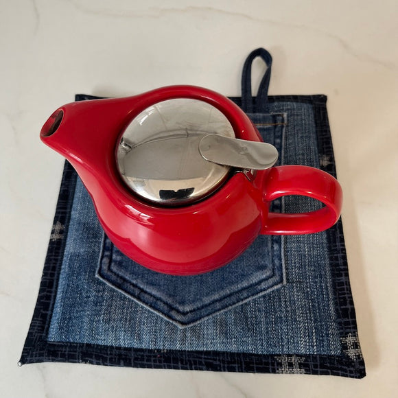 Trivet / Pot Holder Upcycled From Jeans Pocket