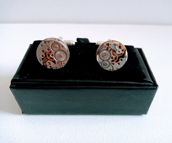 CardsnMore Reclaimed Watch Cufflinks